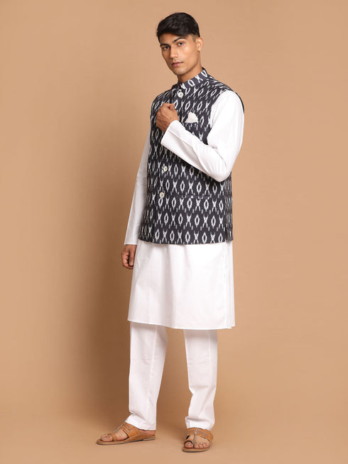 Vastramay Men's Black Ikkat Printed Cotton Nehru Jacket With White Kurta And Pyjama Set
